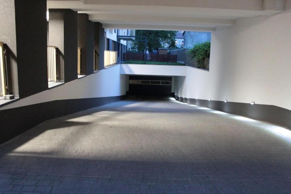 Delfin: With Underground Parking * Kielce