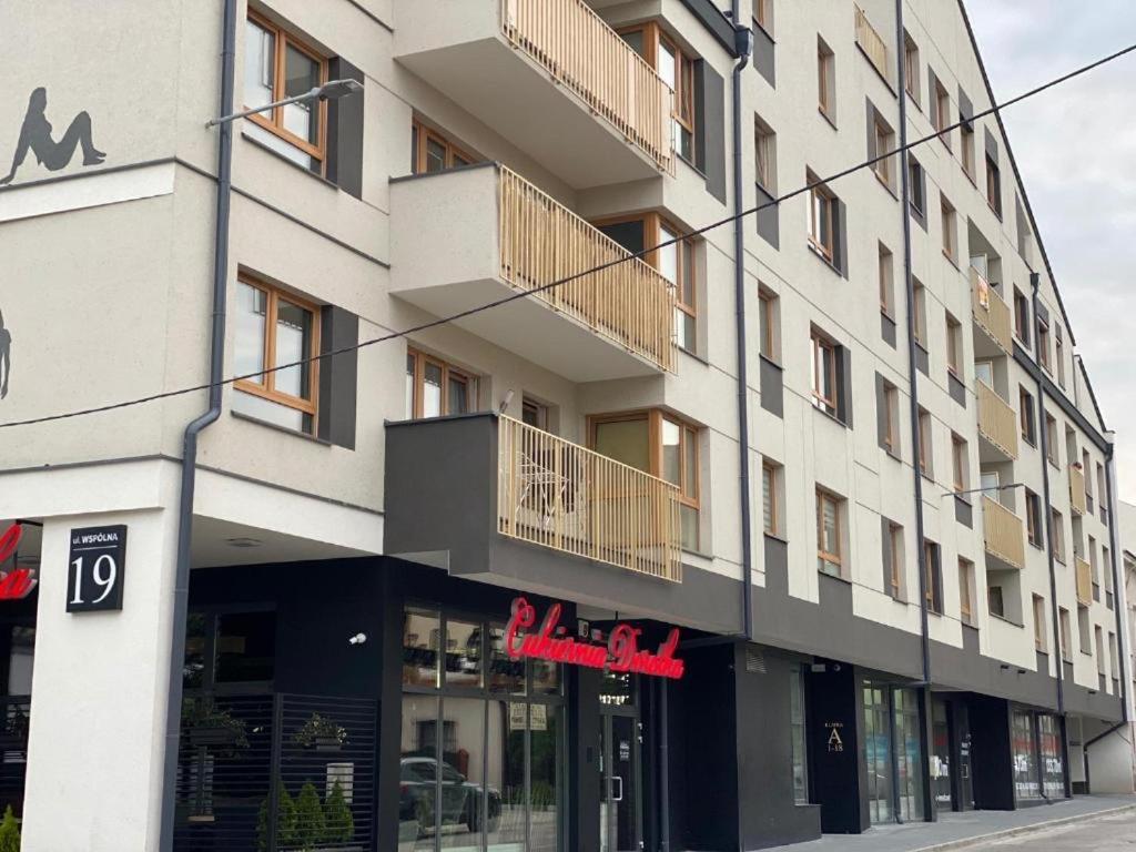 Delfin: With Underground Parking Apartment Kielce